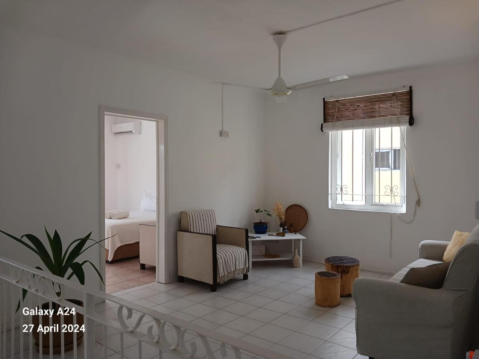 The Coral House Apartment Riviere Noire Exterior photo